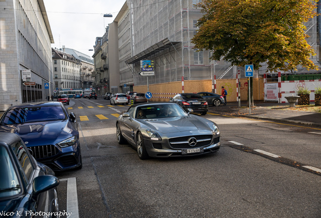 Mercedes-Benz SLS AMG Roadster