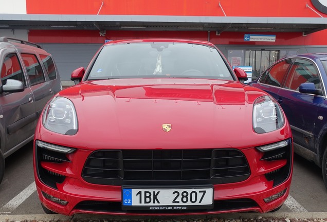 Porsche 95B Macan GTS