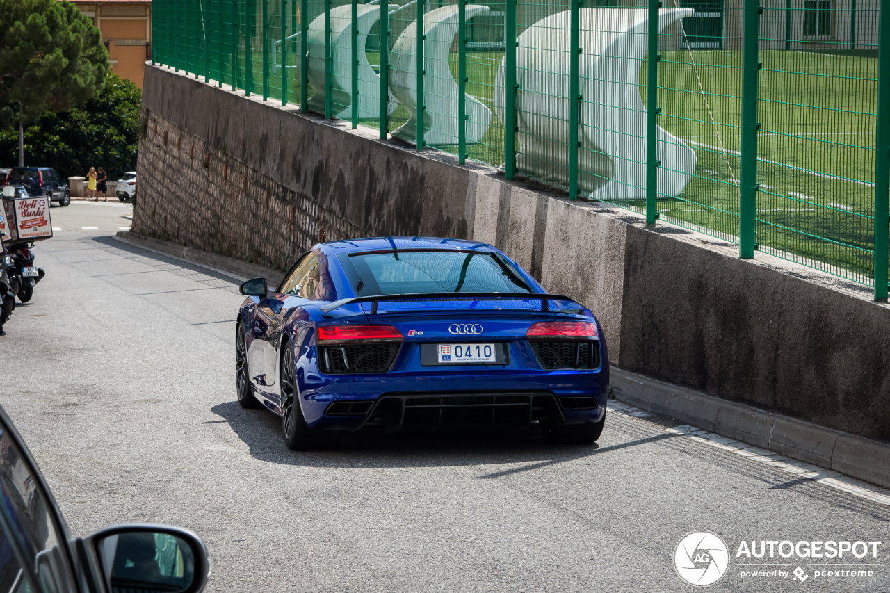 Audi R8 V10 Plus 2015