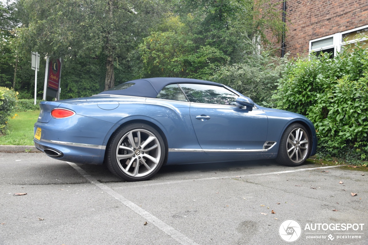 Bentley Continental GTC 2019