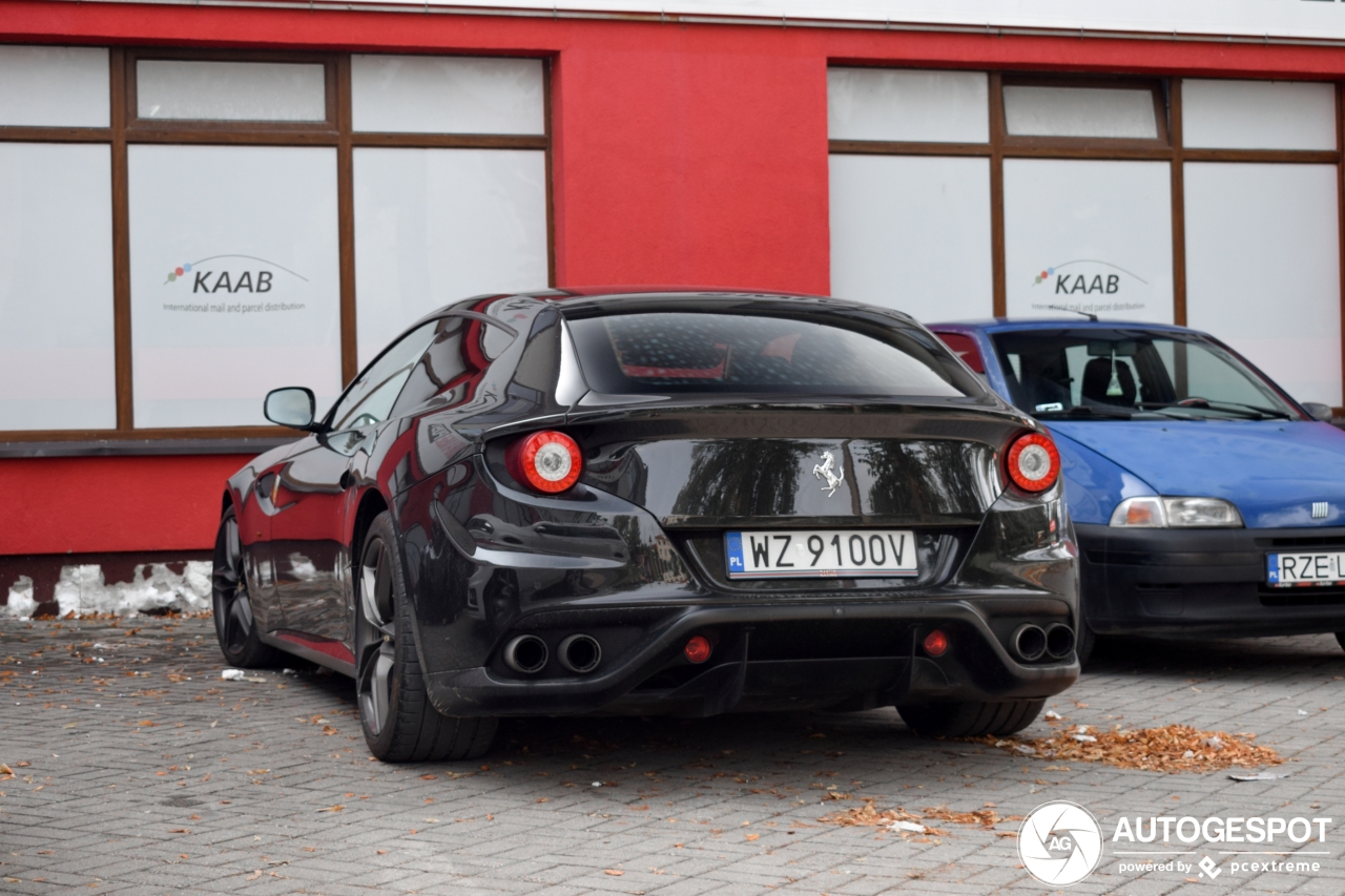 Ferrari FF