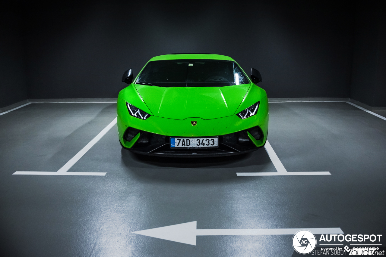 Lamborghini Huracán LP640-4 Performante