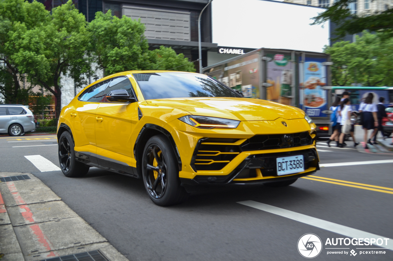 Lamborghini Urus