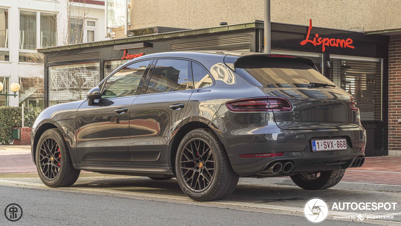 Porsche 95B Macan GTS