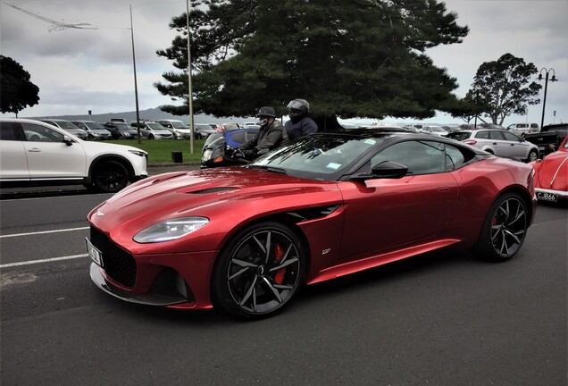 Aston Martin DBS Superleggera