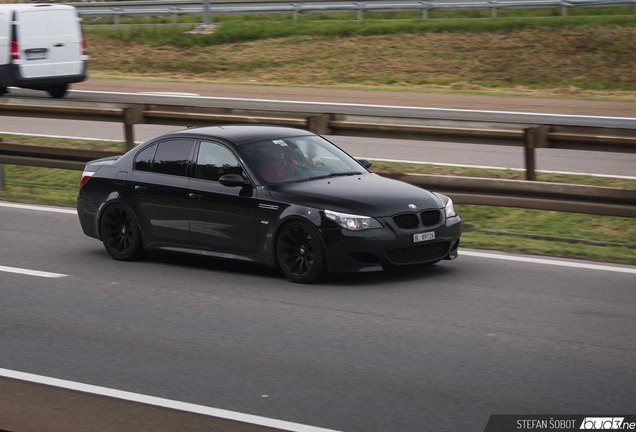 BMW M5 E60 2005