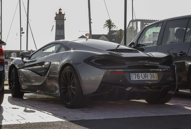 McLaren 570GT