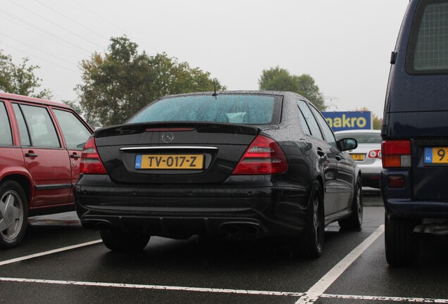 Mercedes-Benz E 55 AMG