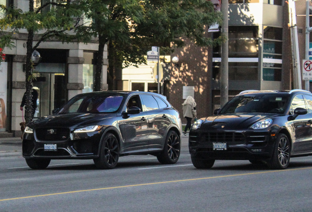 Porsche 95B Macan Turbo