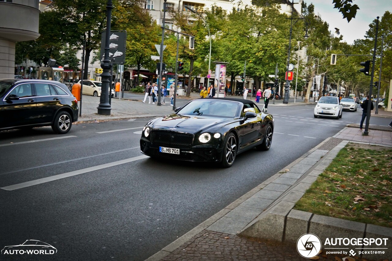 Bentley Continental GTC 2019