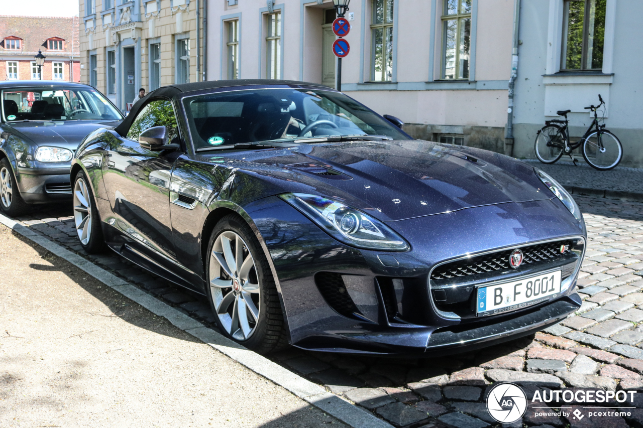 Jaguar F-TYPE S AWD Convertible