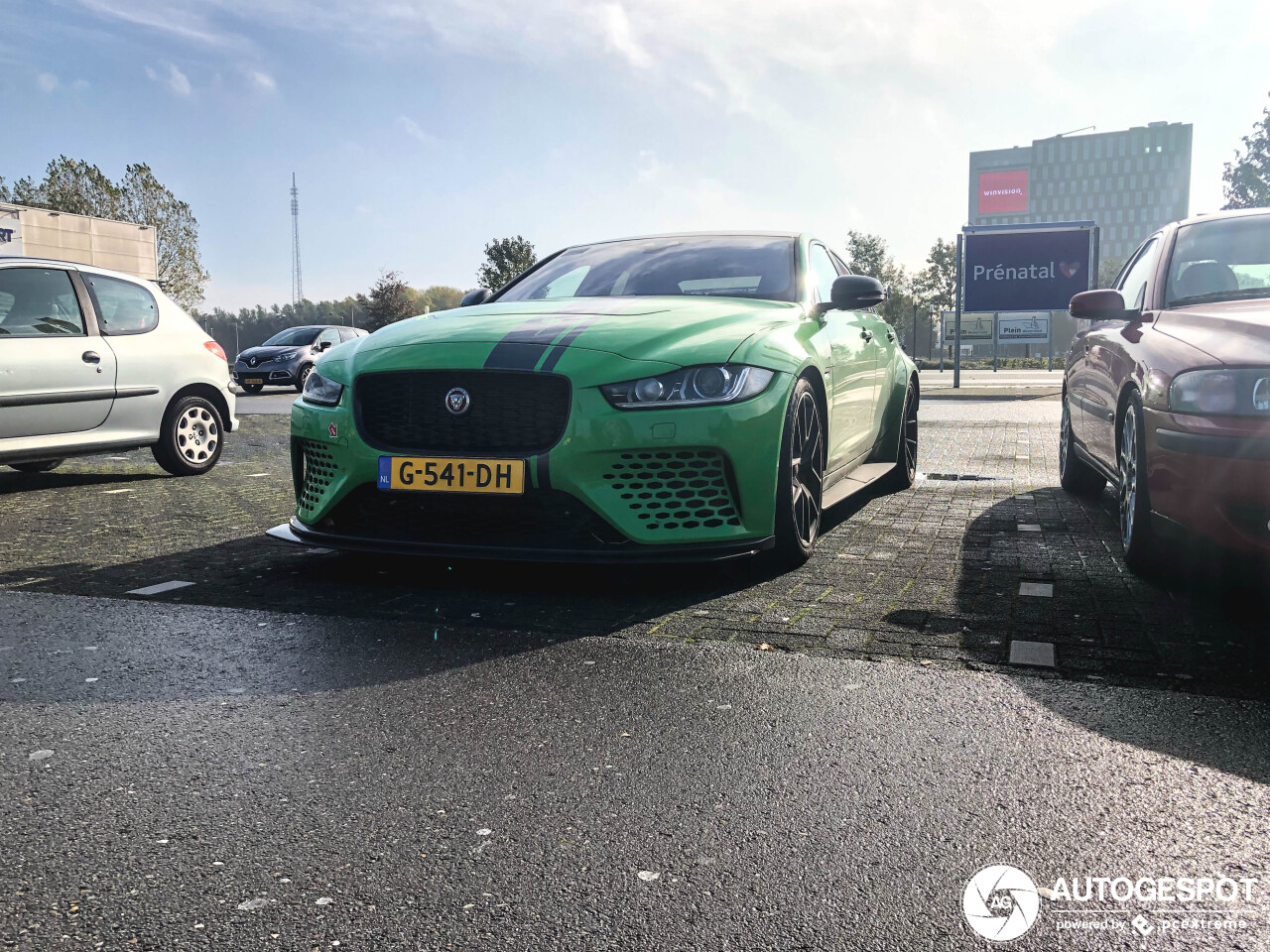 Jaguar XE SV Project 8