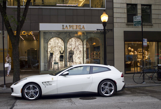 Ferrari GTC4Lusso