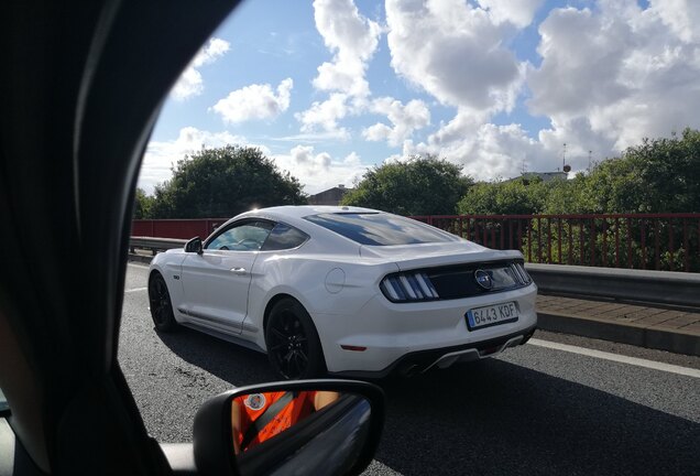 Ford Mustang GT 2015