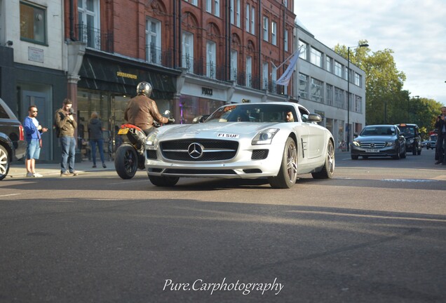 Mercedes-Benz SLS AMG