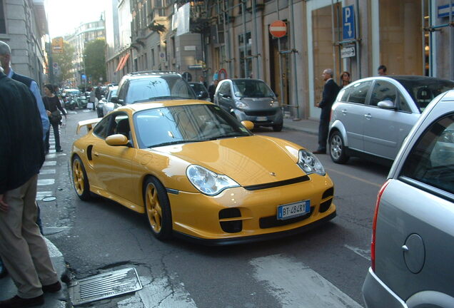 Porsche 996 GT2