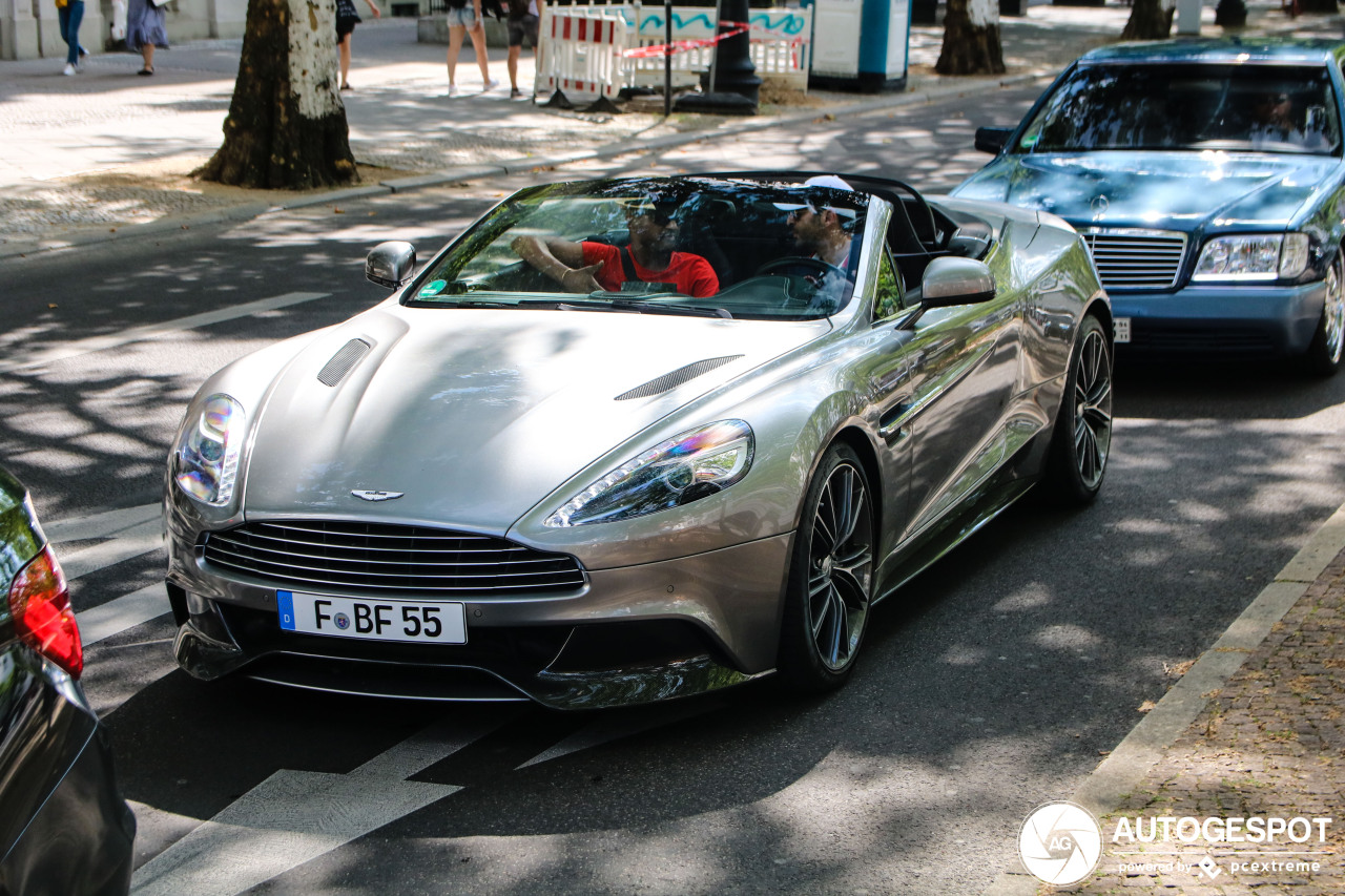 Aston Martin Vanquish Volante