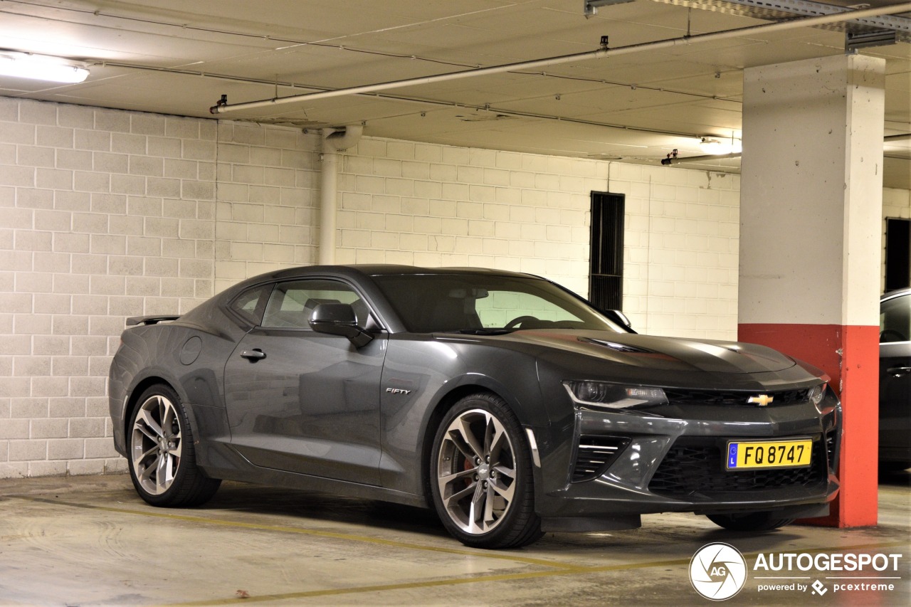 Chevrolet Camaro SS 2016 50th Anniversary