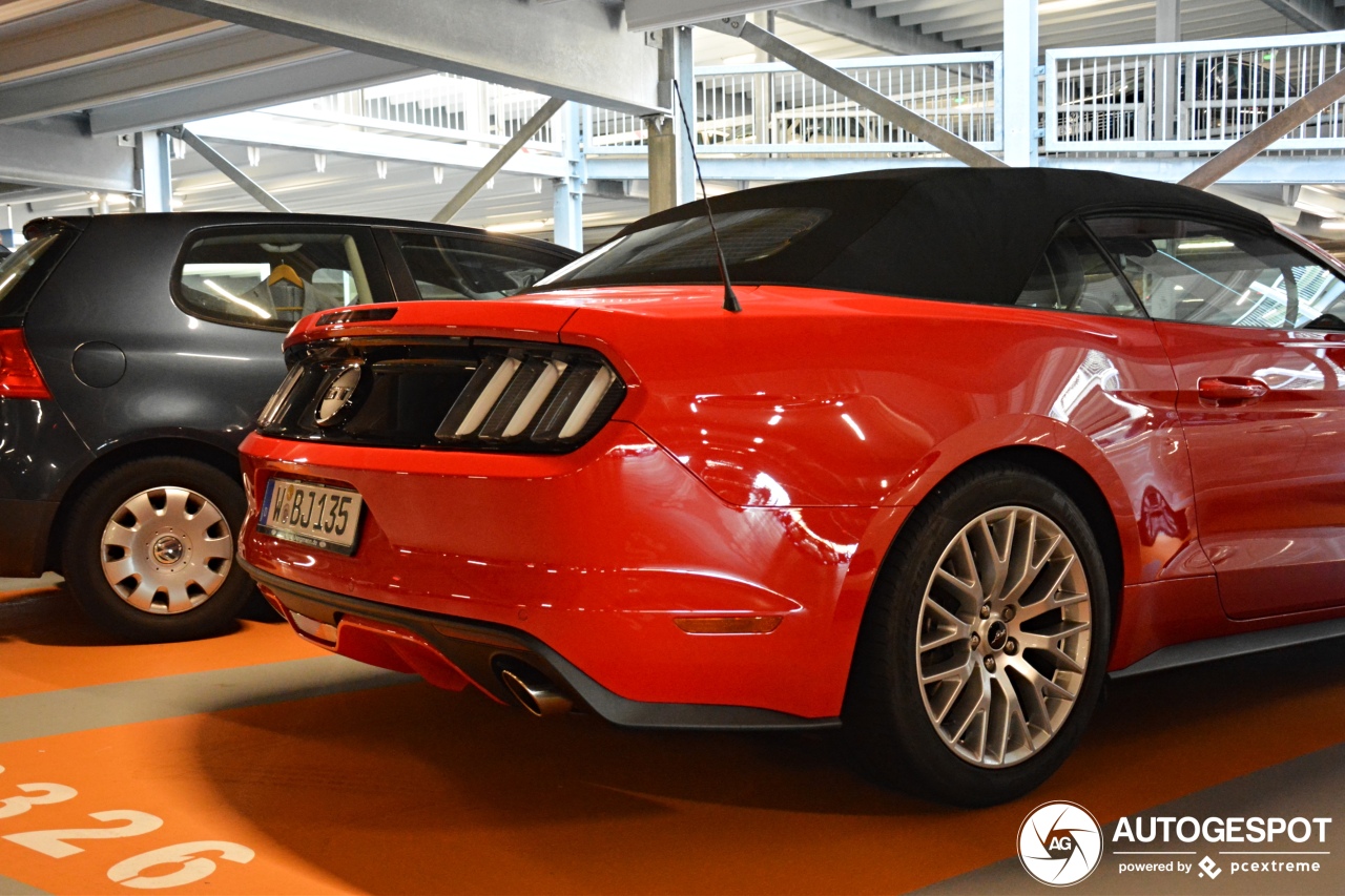 Ford Mustang GT Convertible 2015