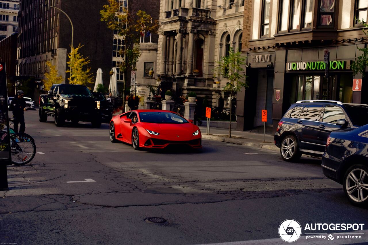 Lamborghini Huracán LP640-4 EVO