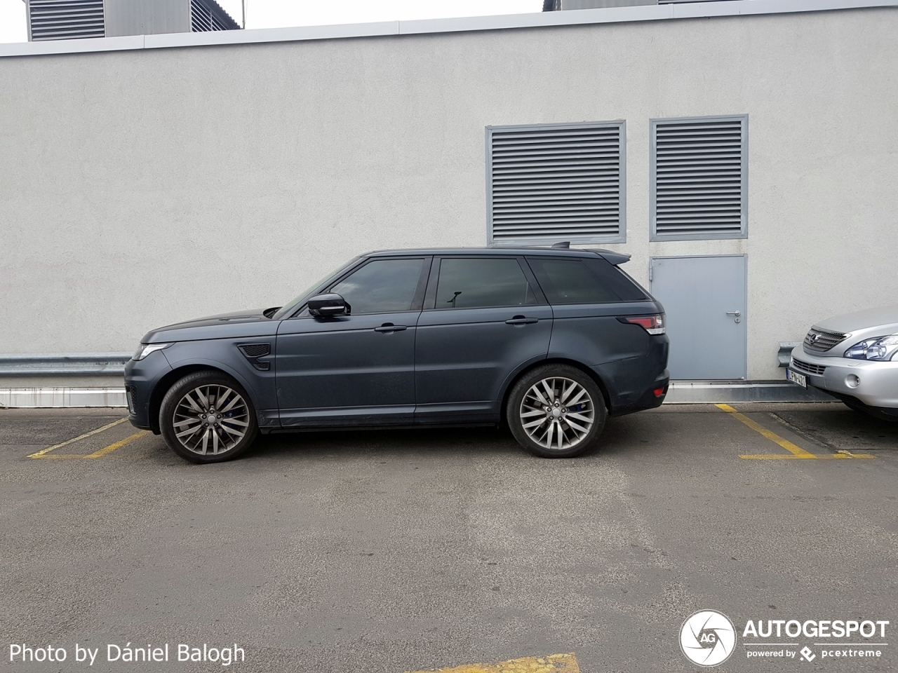 Land Rover Range Rover Sport SVR