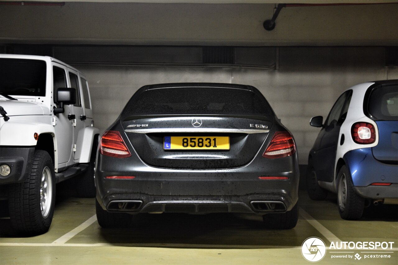 Mercedes-AMG E 63 S W213