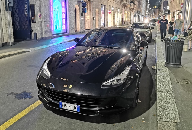 Ferrari GTC4Lusso