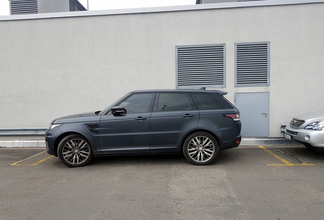 Land Rover Range Rover Sport SVR