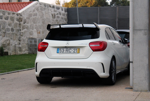 Mercedes-Benz A 45 AMG