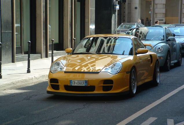 Porsche 996 GT2