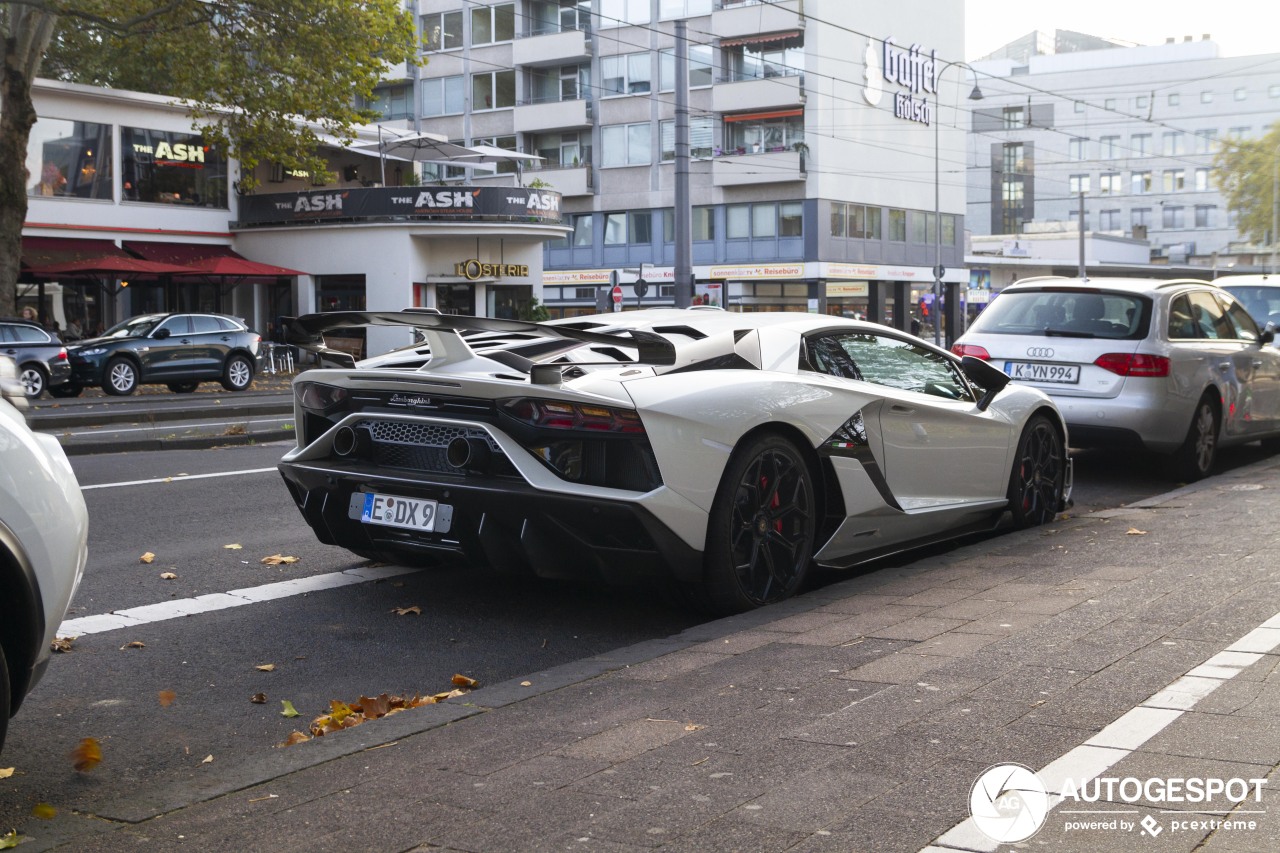 Lamborghini Aventador LP770-4 SVJ