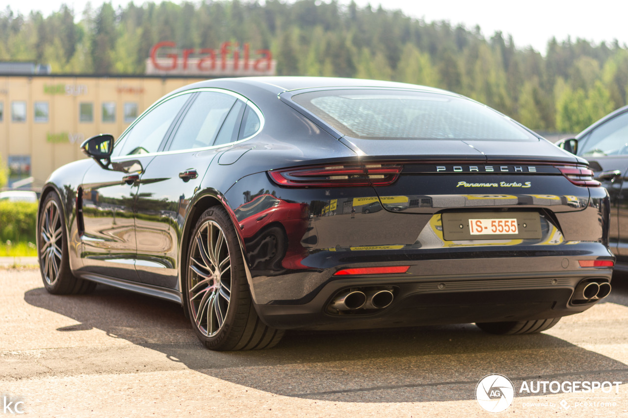 Porsche 971 Panamera Turbo S E-Hybrid