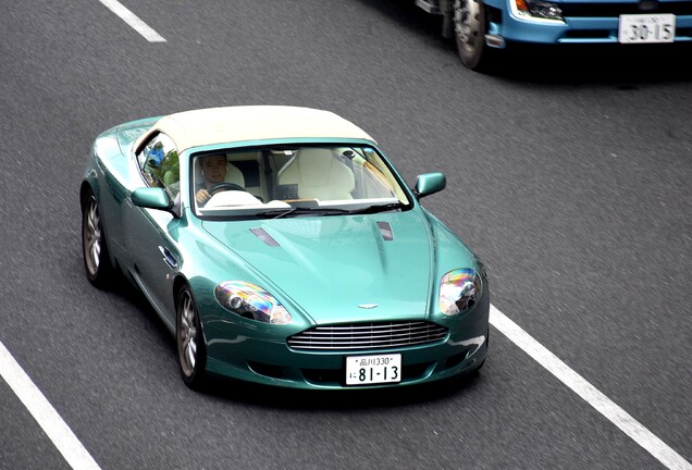 Aston Martin DB9 Volante