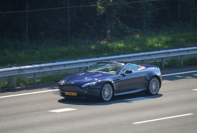 Aston Martin V8 Vantage Roadster