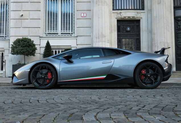 Lamborghini Huracán LP640-4 Performante