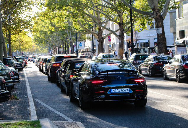 Mercedes-AMG GT 63 S X290