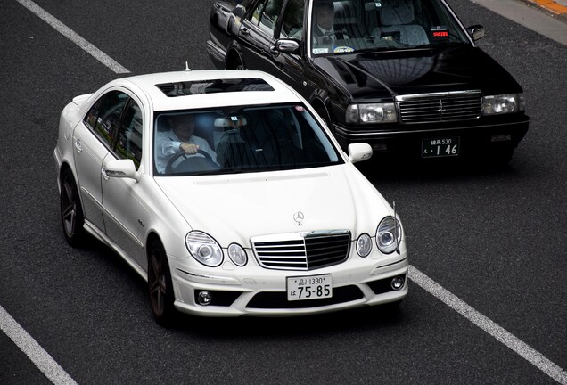 Mercedes-Benz E 63 AMG