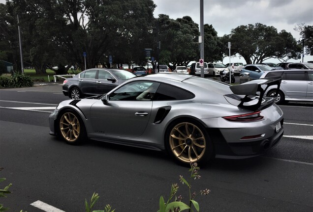 Porsche 991 GT2 RS Weissach Package