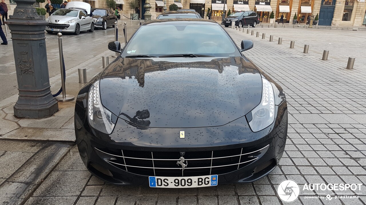 Ferrari FF