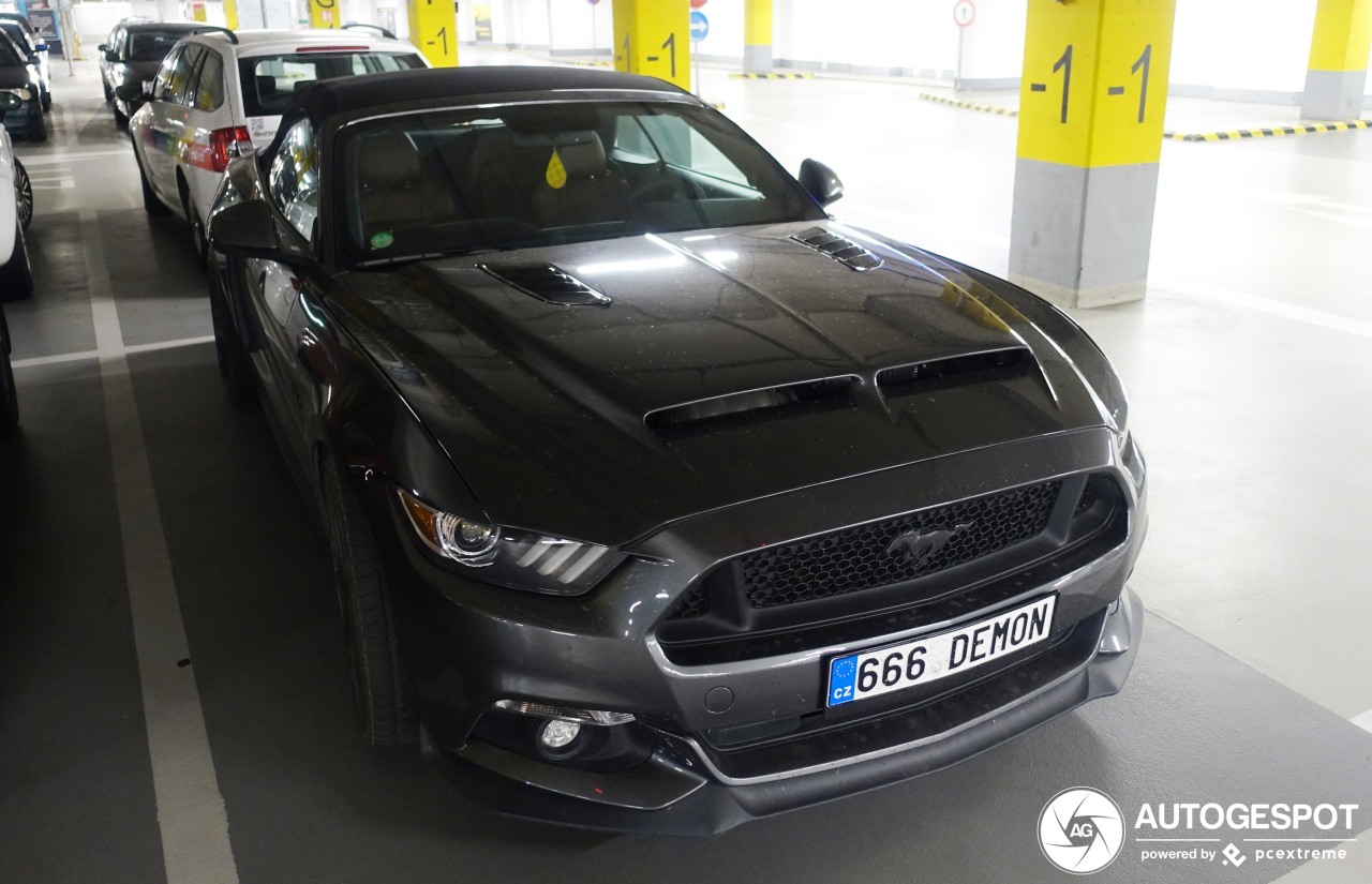 Ford Mustang GT Convertible 2015