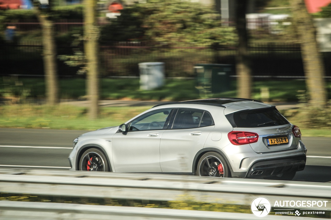 Mercedes-Benz GLA 45 AMG X156