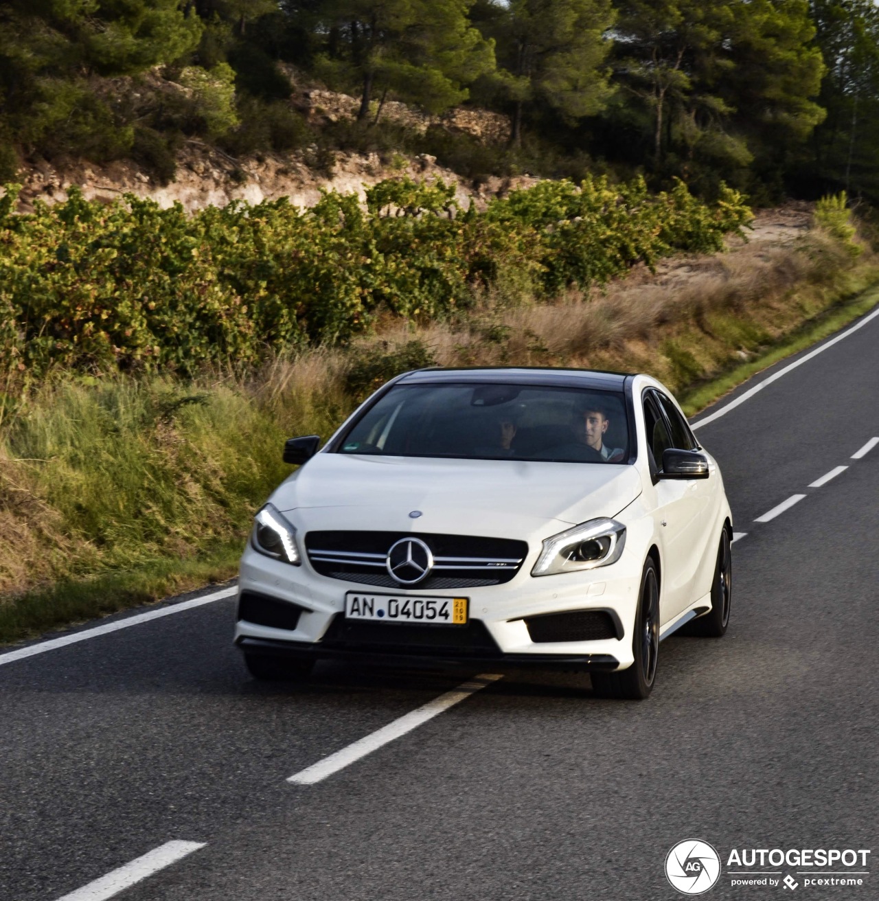 Mercedes-Benz A 45 AMG