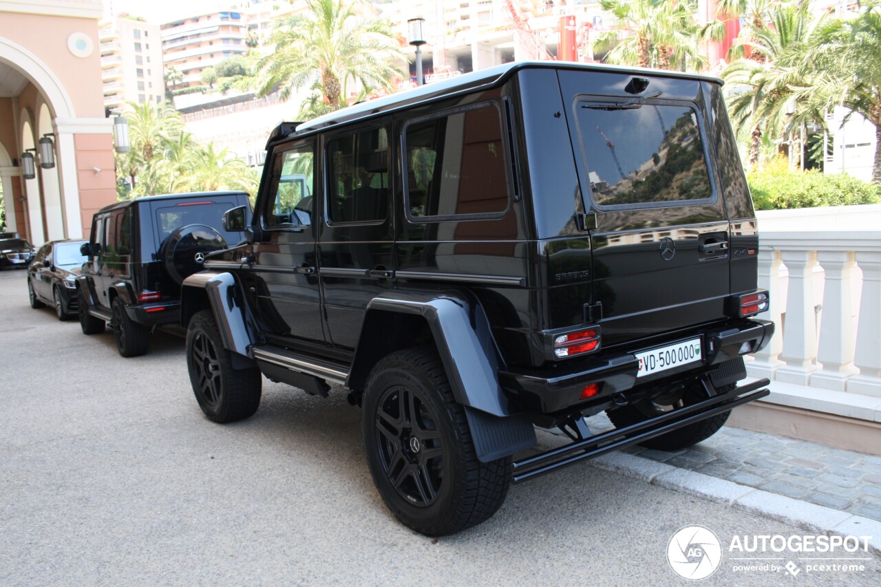 Combo in Warschau laat zien dat Mercedes-AMG G 63 4x4² een softy is