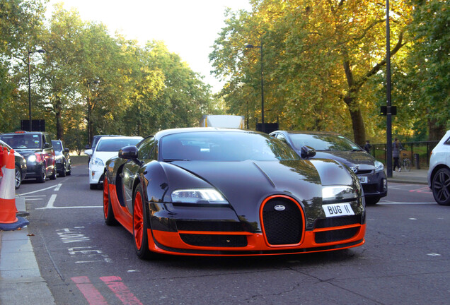 Bugatti Veyron 16.4 Super Sport L'Edition Spéciale Record du Monde