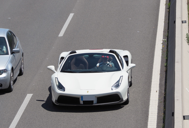 Ferrari 488 Spider