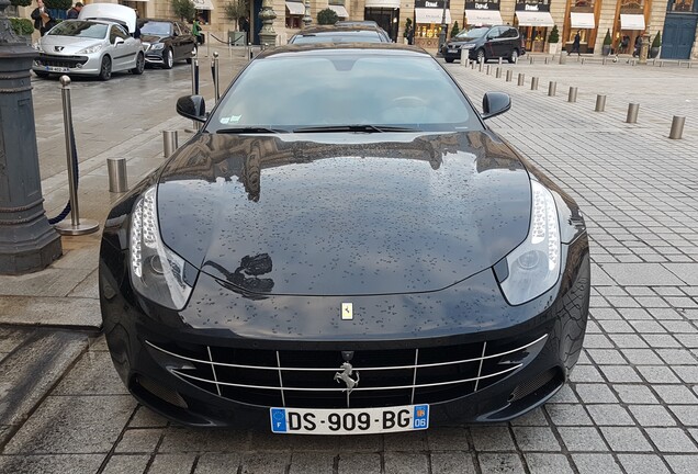 Ferrari FF