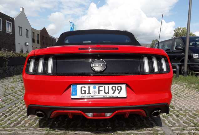 Ford Mustang GT Convertible 2015