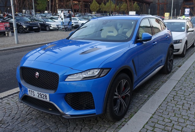 Jaguar F-PACE SVR