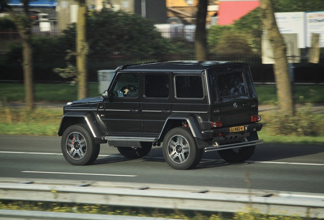 Mercedes-Benz G 500 4X4²