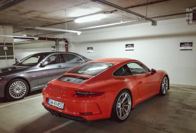 Porsche 991 GT3 Touring